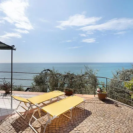 Apartamento Casa Gelsomino Imperia